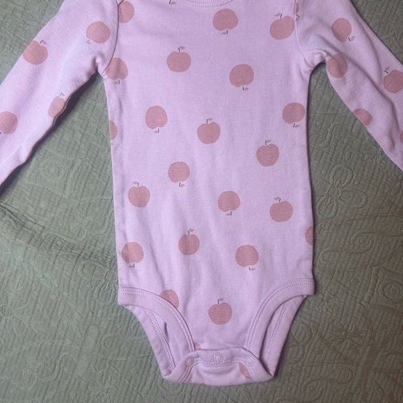 Baby Girl Clothing Bundle | Carter’s, H&M, Wonder Nation | 12 pieces - Picture 10 of 15